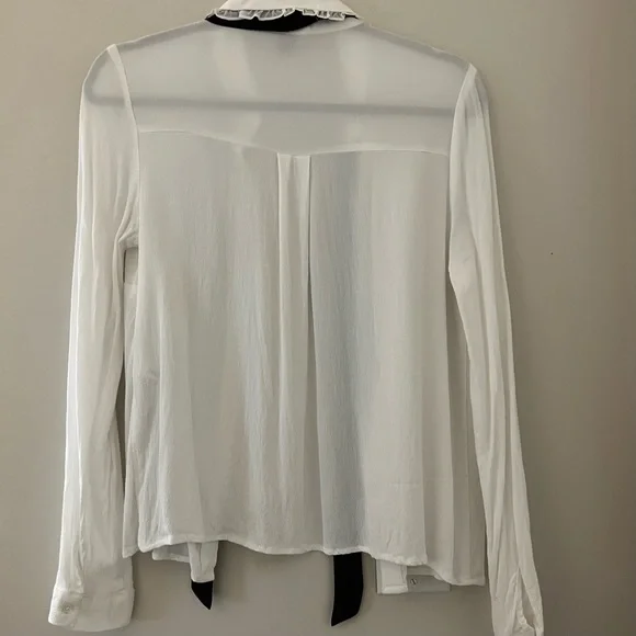 Forever 21 Button Up - Picture 3 of 5